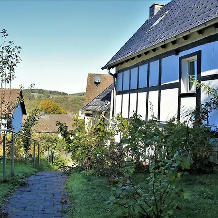 アパート Stellina アイトルフ